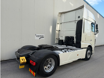 Tegljač DAF XF 530  Vollausstattung Vollluft 2l-Hydraulik: slika 3