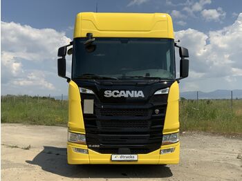 Tegljač SCANIA R450: slika 3
