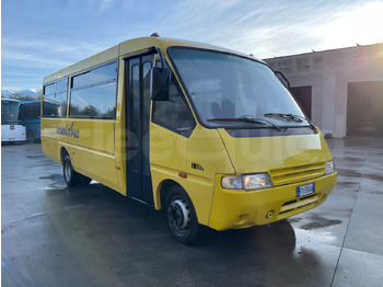 Školski autobus IVECO