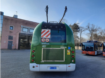 Zglobni autobus, Električni autobus N. 6 Irisbus Cristalis ETB 18: slika 5