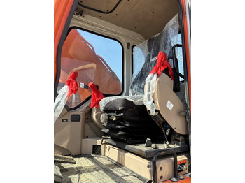 DOOSAN dh225 hot sale used excavator in stock DOOSAN dh225 hot sale used excavator in stock: slika 5