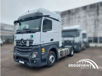 Tegljač MERCEDES-BENZ Actros 1845