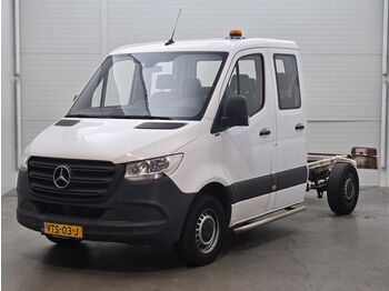 Automobil MERCEDES-BENZ