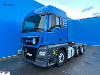 Tegljač MAN TGX 24.440
