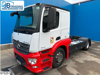 Tegljač MERCEDES-BENZ Actros 1843