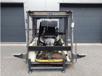 Kabina i enterijer AHLMANN