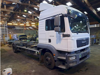 Kamion za prevoz kontejnera/ Kamion sa promenjivim sandukom MAN TGM 15.290 4X2 LL: slika 4