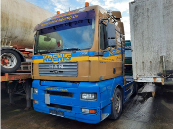 Tegljač MAN TGA 18.480