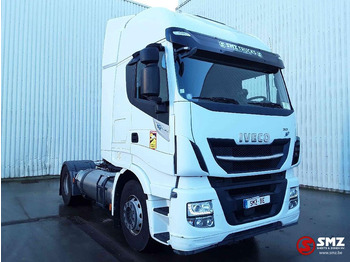 Tegljač IVECO Stralis 400