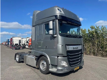 Tegljač DAF XF 440