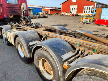 Kamion sa golom šasijom i zatvorenom kabinom DAMAGED Scania R 730: slika 5