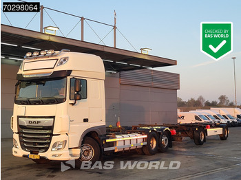 Kamion za prevoz kontejnera/ Kamion sa promenjivim sandukom DAF XF 450