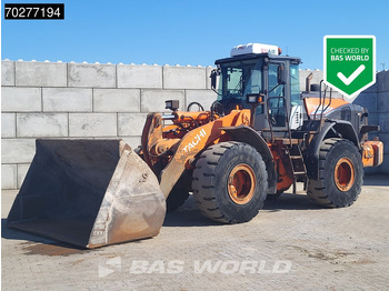 Utovarivač točkaš HITACHI ZW250