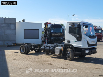 Kamion sa golom šasijom i zatvorenom kabinom novi Iveco 120-210L 4X2 NEW 12tons chassis! CNG Engine TELMA Retarder Manual Euro 6: slika 3 Kamion sa golom šasijom i zatvorenom kabinom novi Iveco 120-210L 4X2 NEW 12tons chassis! CNG Engine TELMA Retarder Manual Euro 6: slika 3