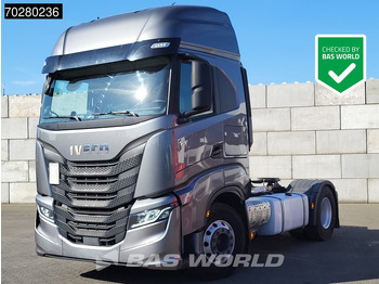 Tegljač IVECO S-WAY