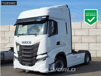 Tegljač IVECO S-WAY