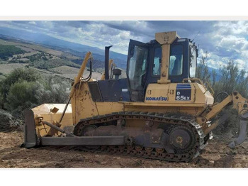 Buldožer Komatsu D65EX-15: slika 2