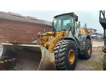 Utovarivač točkaš LIEBHERR L 544