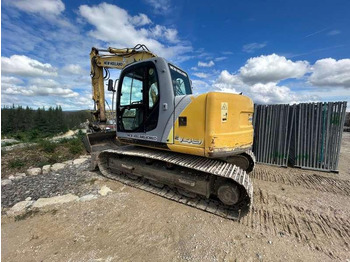 Bager guseničar New Holland E145: slika 3