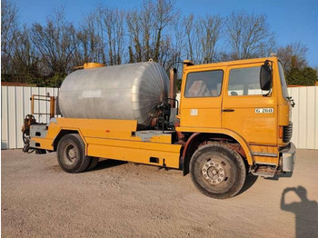 Prskalica bitu-emulzije RENAULT G 260