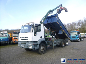 Kamion sa dizalicom IVECO