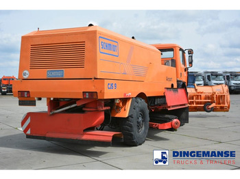 Mercedes-Benz SK 2031 4x4x4 Schmidt CJS9 airport sweeper snow plough Mercedes-Benz SK 2031 4x4x4 Schmidt CJS9 airport sweeper snow plough: slika 3