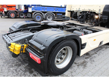 Tegljač Mercedes-Benz Actros 1848 LS 4x2 BigSpace (MP5) Vollverspoiler: slika 5 Tegljač Mercedes-Benz Actros 1848 LS 4x2 BigSpace (MP5) Vollverspoiler: slika 5