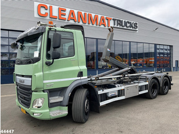 Kamion sa hidrauličnom kukom DAF CF 400