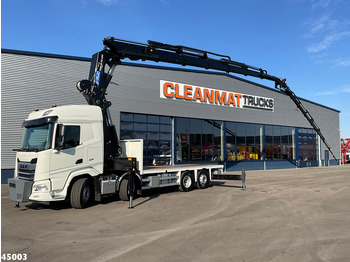 Kamion sa dizalicom DAF XF 530