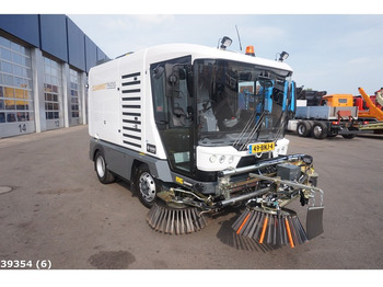 Autočistilica Ravo 560 STH met 3-de borstel: slika 4