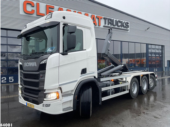 Kamion sa hidrauličnom kukom SCANIA R 460