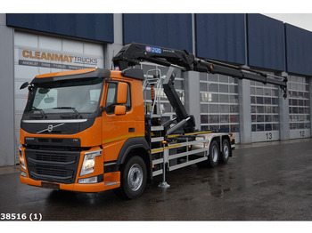 Kamion sa hidrauličnom kukom VOLVO FM 410