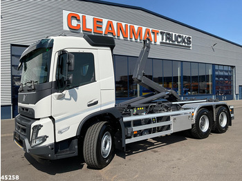 Kamion sa hidrauličnom kukom VOLVO FMX 430