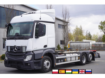 Kamion za prevoz kontejnera/ Kamion sa promenjivim sandukom MERCEDES-BENZ Actros 2545