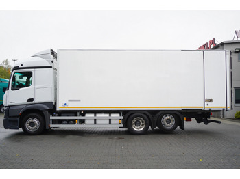 Hladnjača MERCEDES-BENZ Actros 2545 MP5 / Lecapitaine 18 EPAL refrigerator / Bitemperature / Carrier Supra 850 MT / ADR AT: slika 2 Hladnjača MERCEDES-BENZ Actros 2545 MP5 / Lecapitaine 18 EPAL refrigerator / Bitemperature / Carrier Supra 850 MT / ADR AT: slika 2