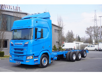 Kamion sa dizalicom SCANIA R 650