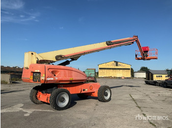 Teleskopska platforma JLG