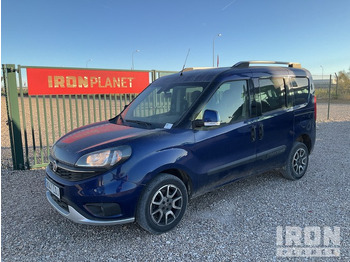 Putnički kombi FIAT Doblo