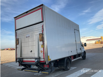 Kamion sa zatvorenim sandukom 2020 Iveco Daily 70C18 4x2 Van Truck: slika 3