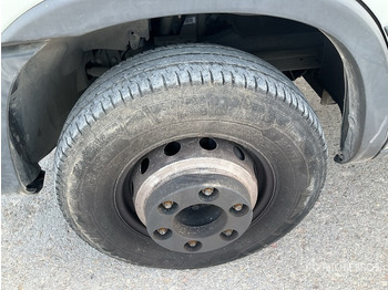 Kamion sa zatvorenim sandukom 2020 Iveco Daily 70C18 4x2 Van Truck: slika 5