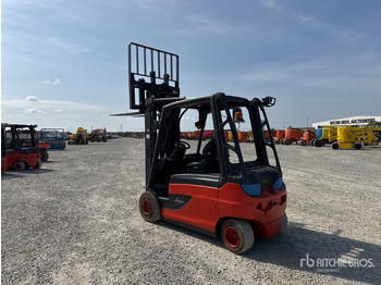 Električni viljuškar 2014 Linde E30L-01 3000 kg Electric Forklift: slika 4