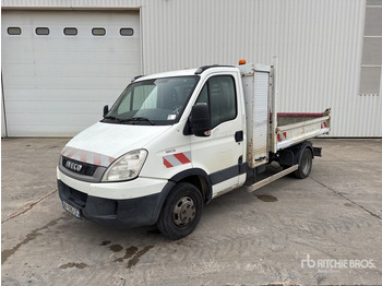 Dostavno vozilo istovarivač IVECO Daily 35c13