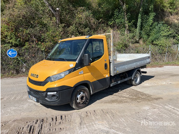 Dostavno vozilo istovarivač IVECO