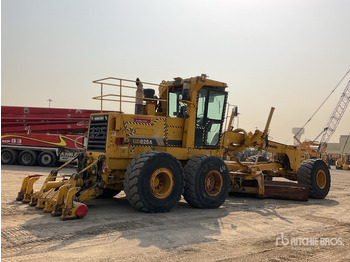 Grejder 2011 Komatsu GD825A-2: slika 4