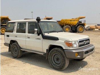 SUVSUV TOYOTA Land Cruiser
