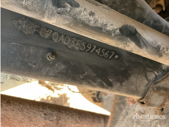 Kamion sa tovarnim sandukom IVECO