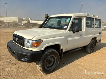 SUVSUV TOYOTA Land Cruiser