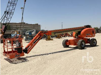 Zglobna platforma JLG