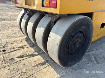 Pneumatski valjak Sakai TS200 Pneumatic Roller: slika 4 Pneumatski valjak Sakai TS200 Pneumatic Roller: slika 4