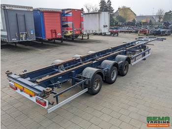 Poluprikolica za prevoz kontejnera/ Poluprikolica sa promenjivim sandukom RENDERS